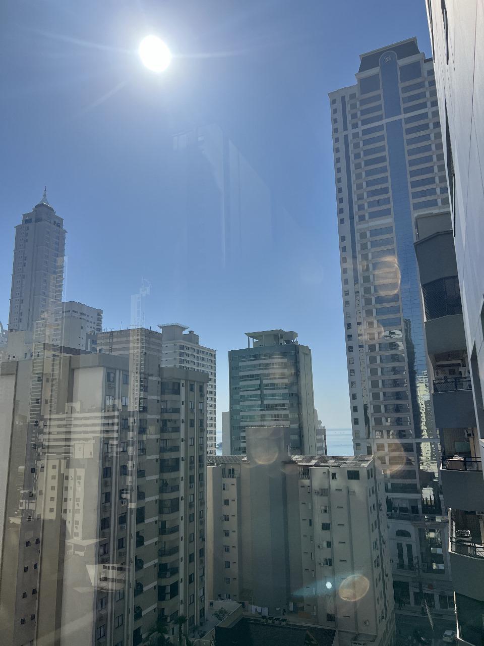 Investir no empreendimento, e não apenas na unidade.